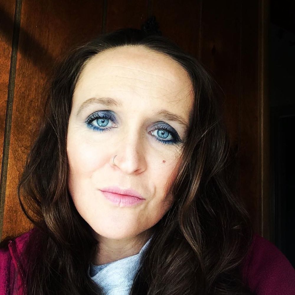 Meet your Posher, Victoria